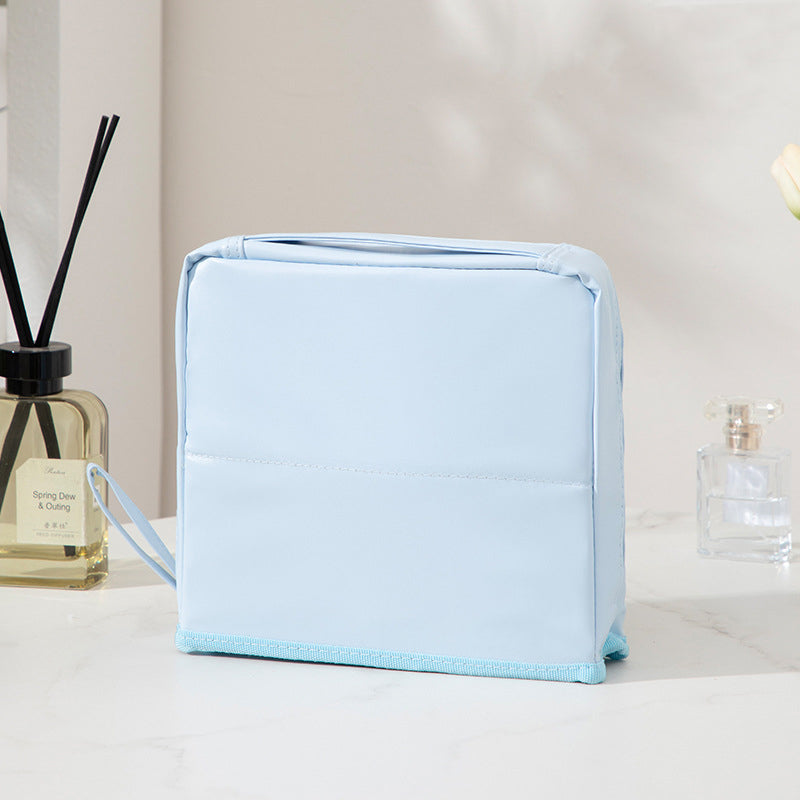 🔥Hot Sale🔥Stylish Handheld Partitioned Cosmetic Bag